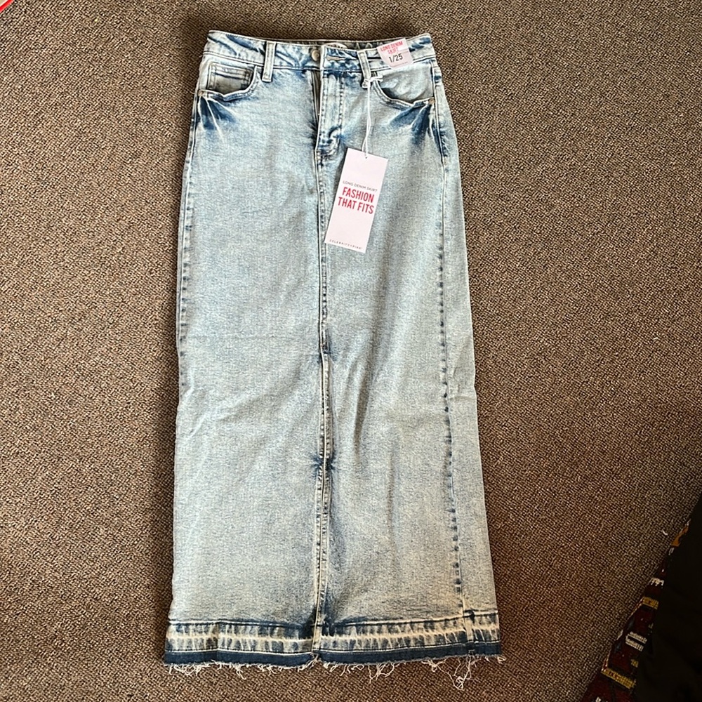 Celebrity Pink long denim skirt